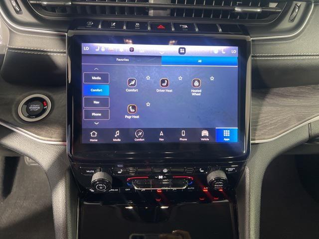 used 2023 Jeep Grand Cherokee car, priced at $32,999