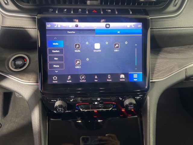 used 2023 Jeep Grand Cherokee car, priced at $32,999