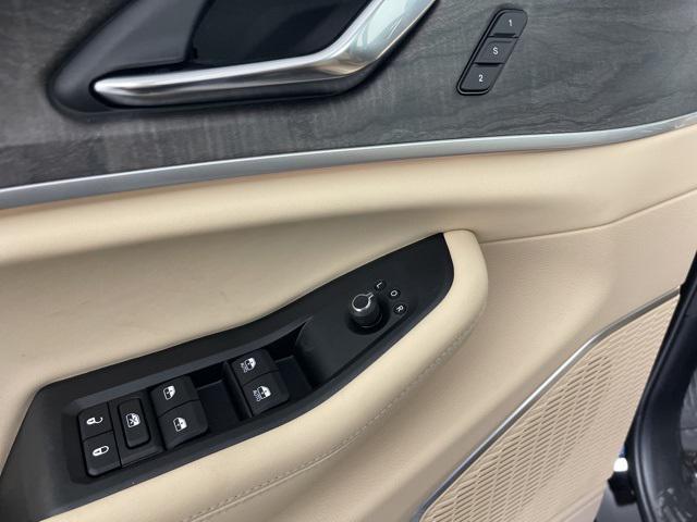 new 2025 Jeep Grand Cherokee car, priced at $50,516