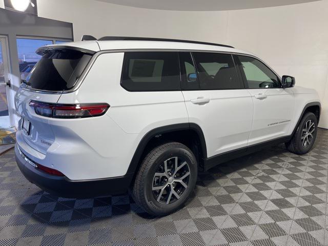 new 2025 Jeep Grand Cherokee car, priced at $44,504