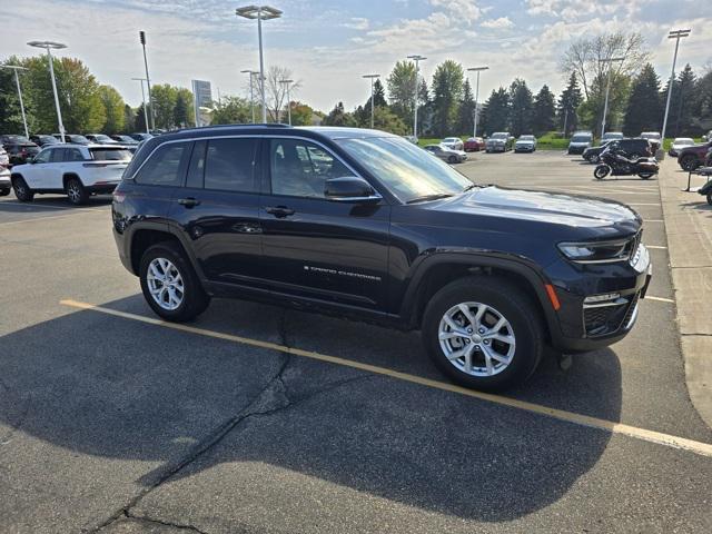 used 2023 Jeep Grand Cherokee car, priced at $34,980