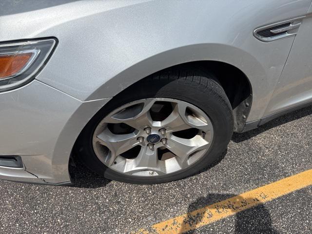 used 2010 Ford Taurus car, priced at $5,980