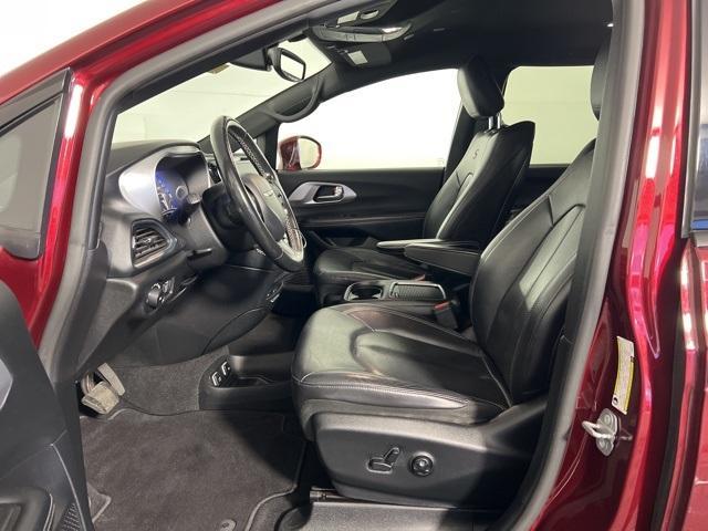 used 2019 Chrysler Pacifica car, priced at $25,265