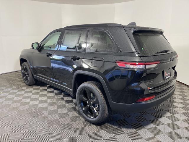 new 2025 Jeep Grand Cherokee car, priced at $48,476