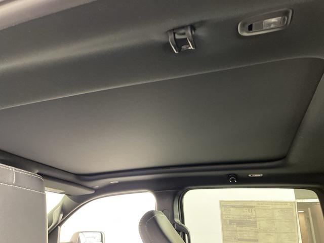 new 2025 Ram 1500 car, priced at $59,995