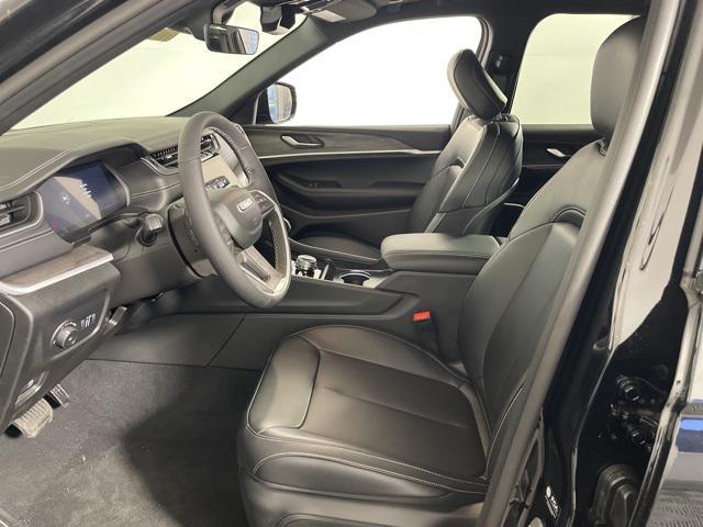 new 2025 Jeep Grand Cherokee car, priced at $51,245