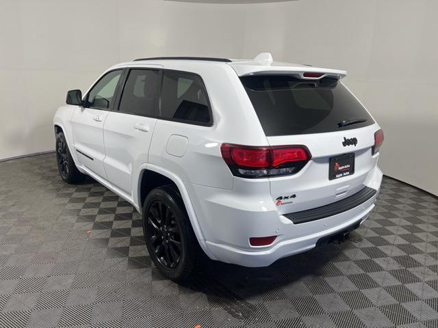 used 2022 Jeep Grand Cherokee car, priced at $28,994