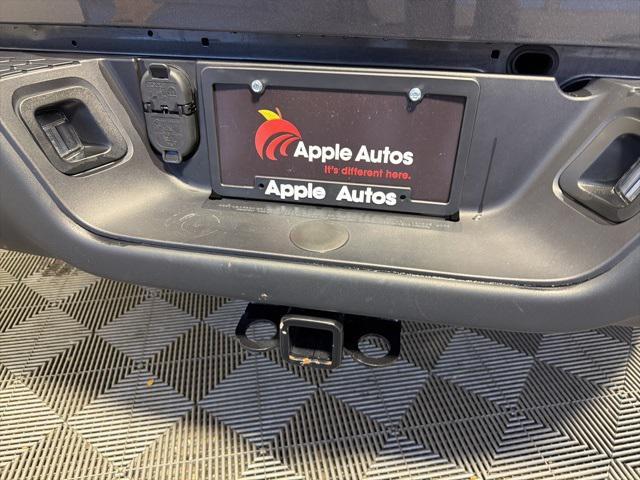 used 2022 Ram 1500 Classic car, priced at $31,994