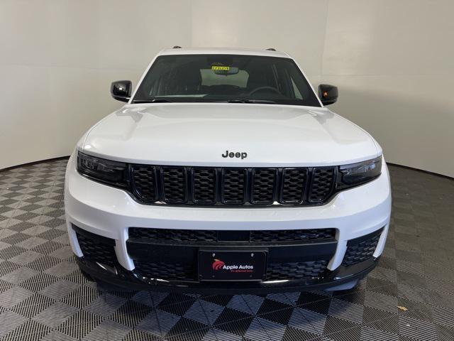 new 2025 Jeep Grand Cherokee car, priced at $44,593