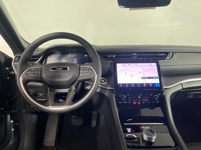 new 2025 Jeep Grand Cherokee car, priced at $44,238