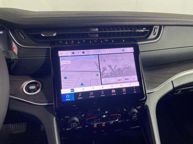 new 2025 Jeep Grand Cherokee car, priced at $44,238