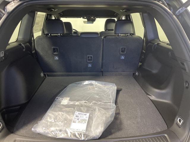 new 2025 Jeep Grand Cherokee car, priced at $44,238