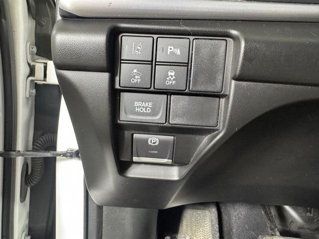 used 2021 Acura RDX car, priced at $22,667