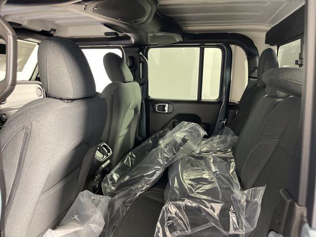 new 2025 Jeep Gladiator car, priced at $50,057