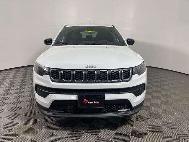 new 2025 Jeep Compass car, priced at $28,587