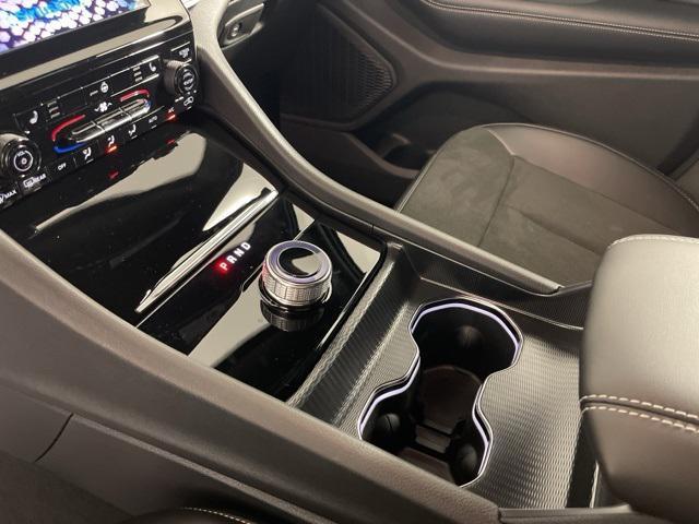 new 2025 Jeep Grand Cherokee car, priced at $41,017