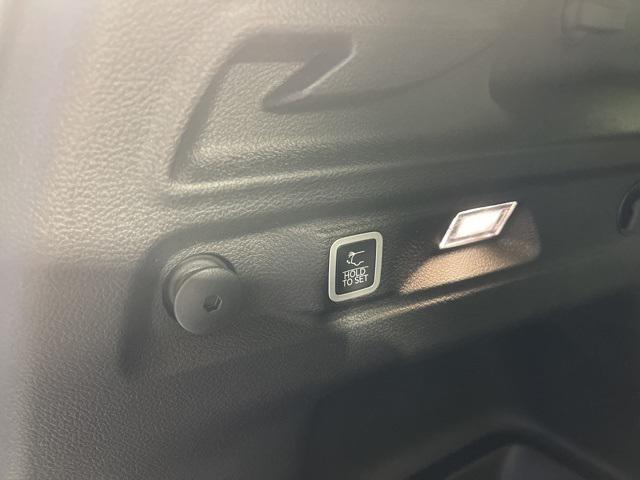 new 2025 Jeep Grand Cherokee car, priced at $43,734