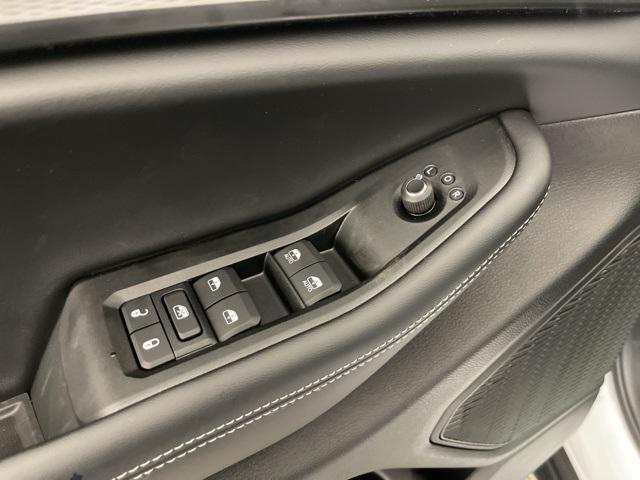 new 2025 Jeep Grand Cherokee car, priced at $43,734