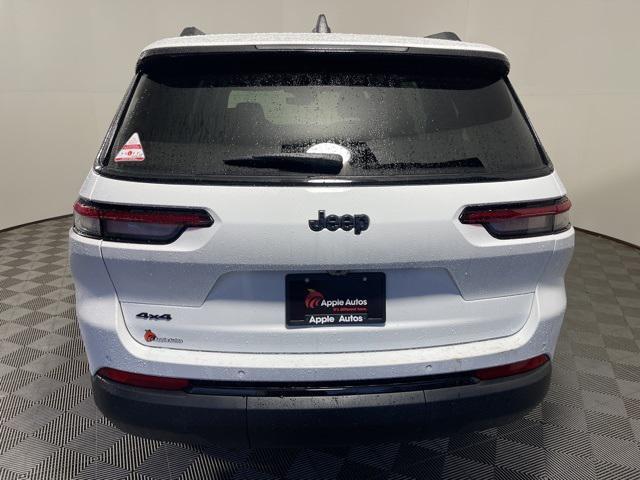 new 2025 Jeep Grand Cherokee car, priced at $43,734