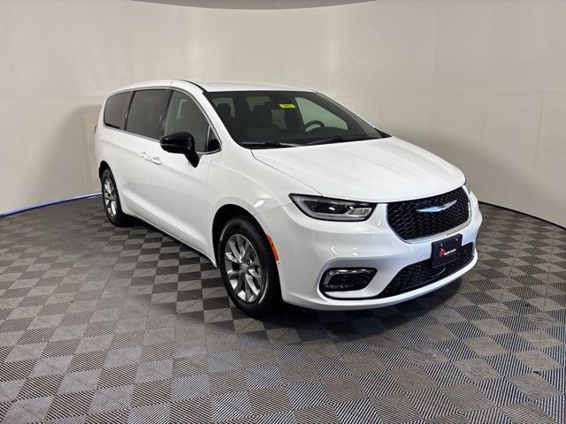 new 2026 Chrysler Pacifica car, priced at $43,693