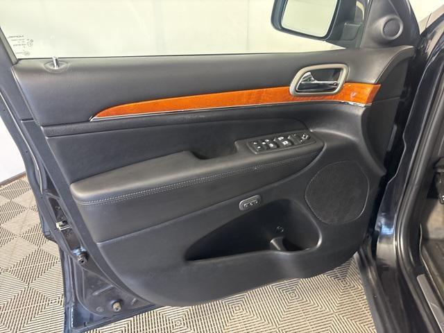 used 2013 Jeep Grand Cherokee car, priced at $13,499