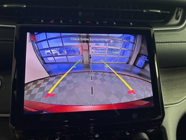 new 2025 Jeep Grand Cherokee car, priced at $40,995