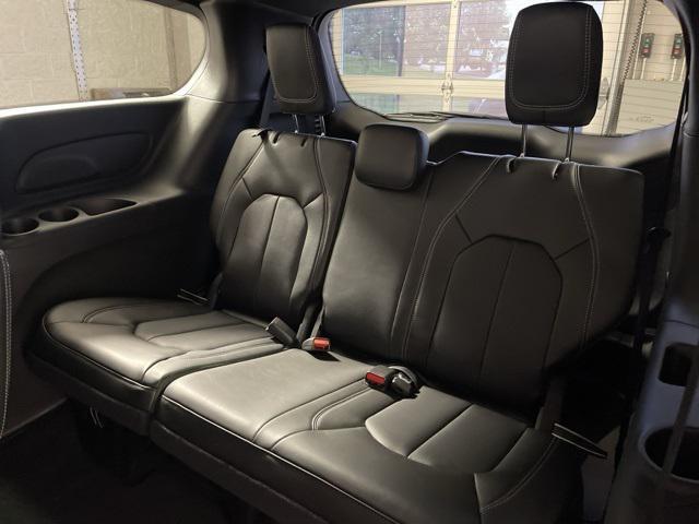 new 2025 Chrysler Pacifica car, priced at $40,995