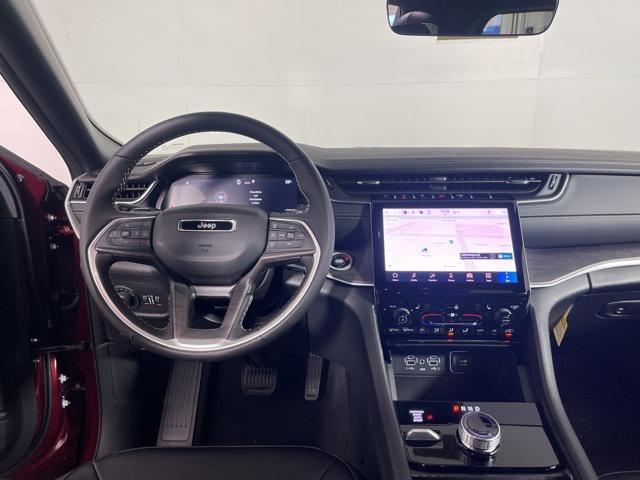 new 2025 Jeep Grand Cherokee car, priced at $43,622