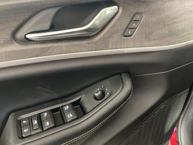 new 2025 Jeep Grand Cherokee car, priced at $43,622