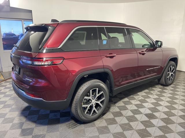 new 2025 Jeep Grand Cherokee car, priced at $43,622