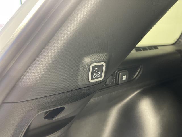 new 2025 Jeep Grand Cherokee car, priced at $43,104