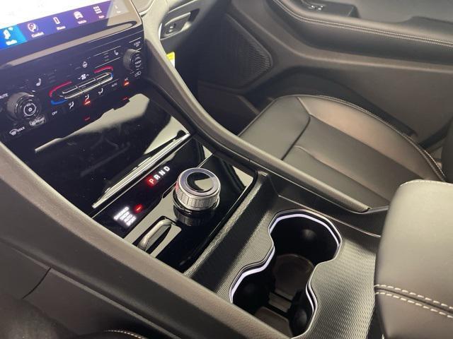 new 2025 Jeep Grand Cherokee car, priced at $43,104