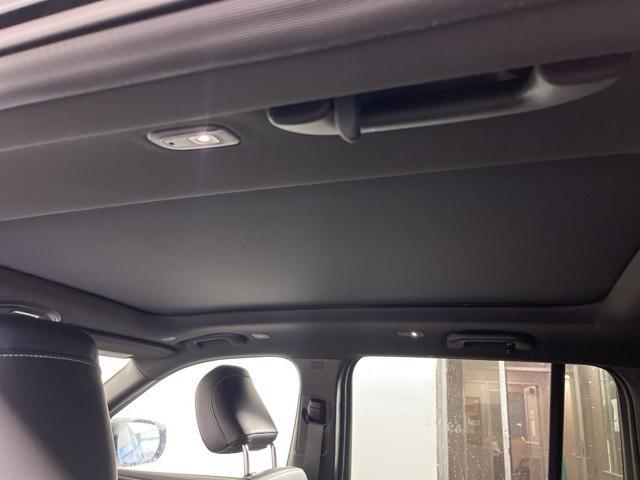 new 2025 Jeep Grand Cherokee car, priced at $49,047