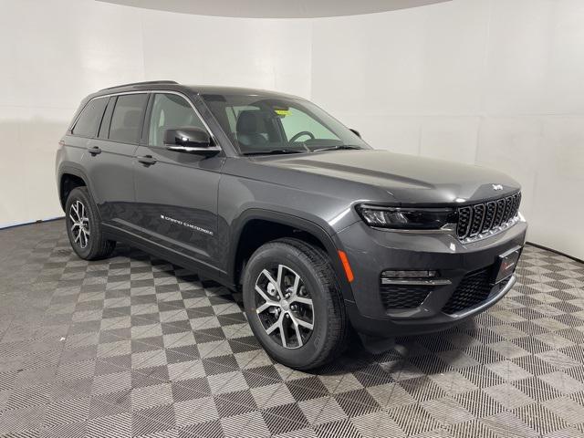 new 2025 Jeep Grand Cherokee car, priced at $48,750