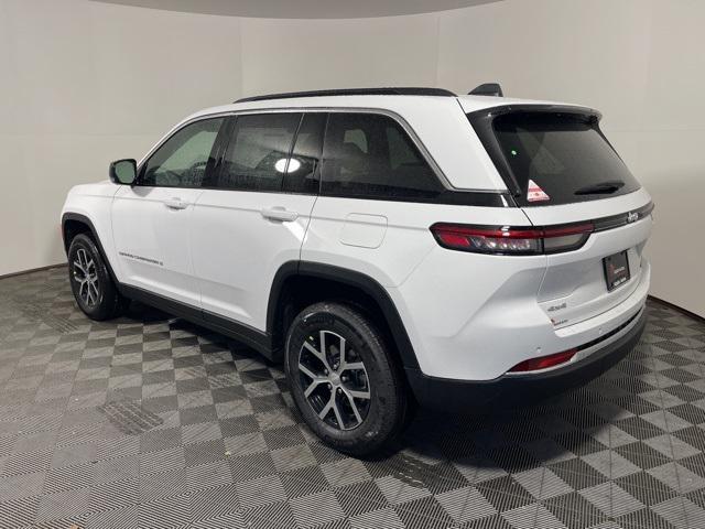 new 2025 Jeep Grand Cherokee car, priced at $45,908