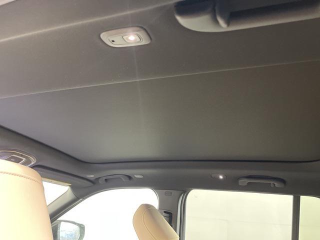 new 2025 Jeep Grand Cherokee car, priced at $45,908