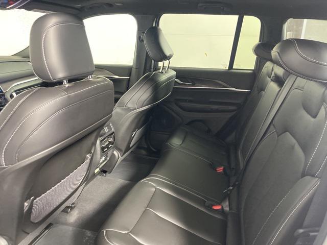 new 2025 Jeep Grand Cherokee car, priced at $46,913