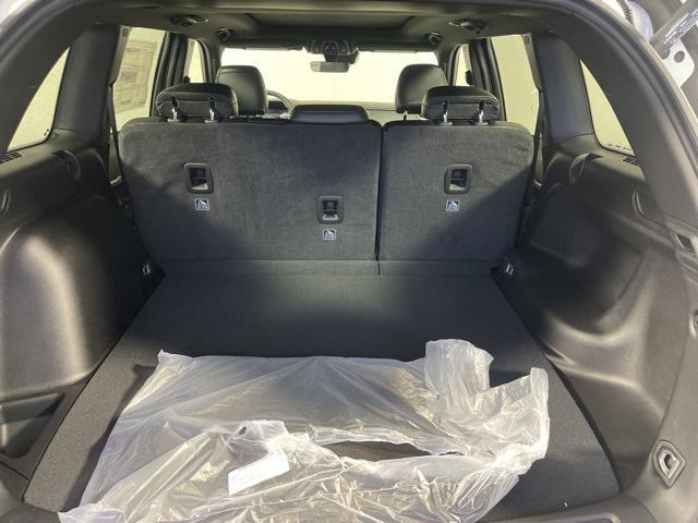 new 2025 Jeep Grand Cherokee car, priced at $46,913