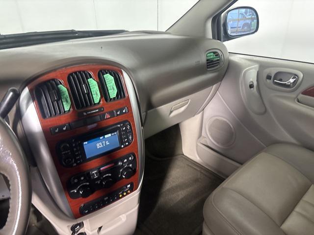 used 2006 Chrysler Town & Country car, priced at $4,844