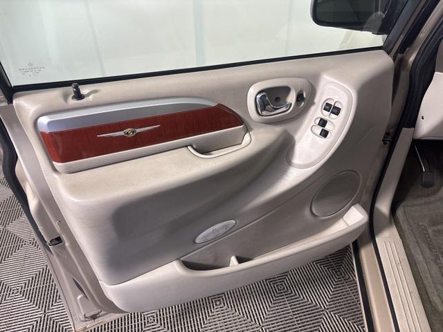 used 2006 Chrysler Town & Country car, priced at $4,844