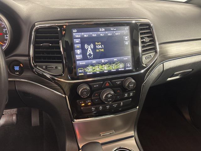 used 2022 Jeep Grand Cherokee car, priced at $29,443