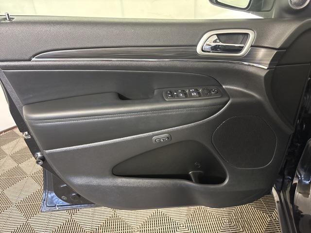 used 2022 Jeep Grand Cherokee car, priced at $29,443