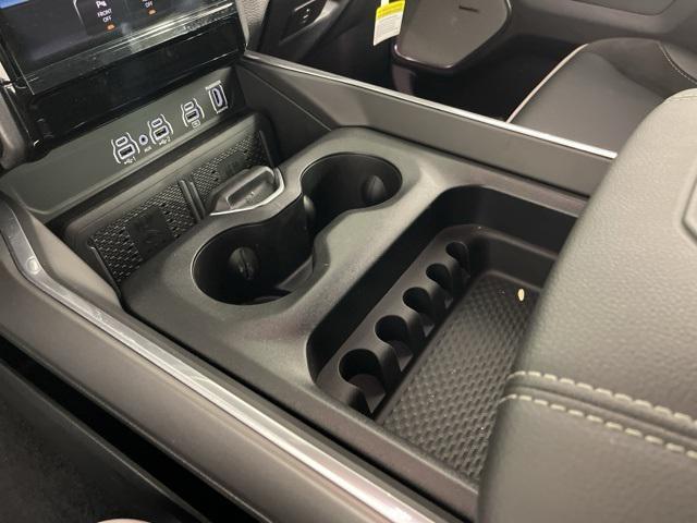 new 2025 Ram 1500 car, priced at $66,924