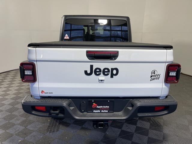 new 2024 Jeep Gladiator car, priced at $45,395