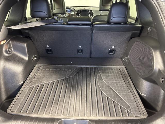 used 2022 Jeep Cherokee car, priced at $23,223