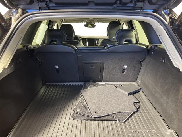 used 2023 Volvo XC60 car, priced at $26,999