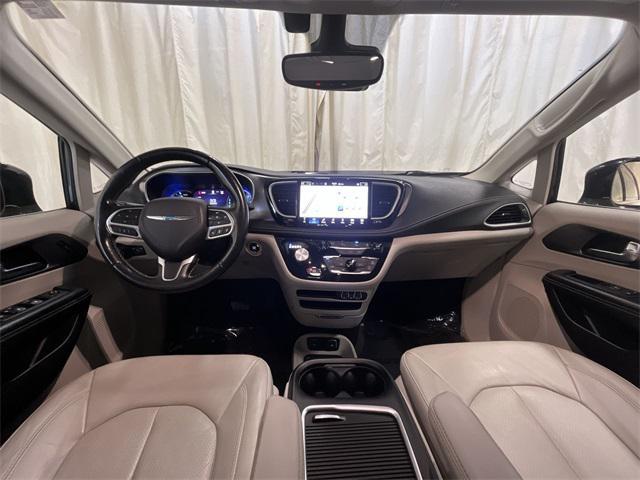 used 2021 Chrysler Pacifica Hybrid car, priced at $21,994