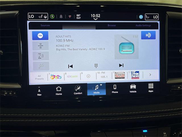 used 2021 Chrysler Pacifica Hybrid car, priced at $21,994