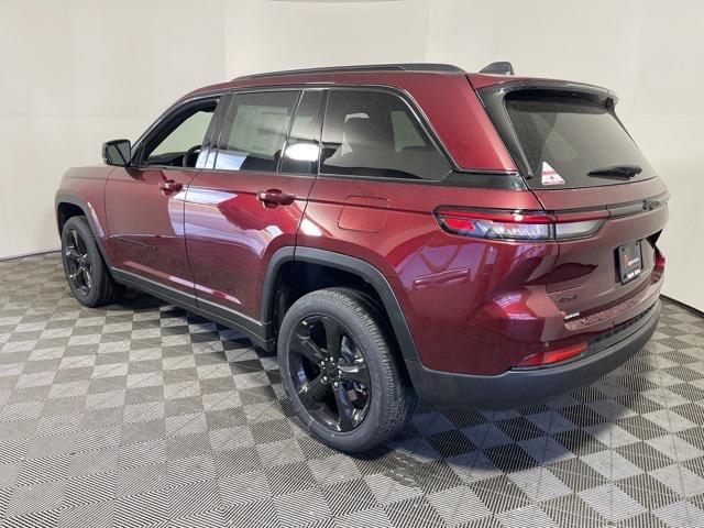 new 2025 Jeep Grand Cherokee car, priced at $43,495