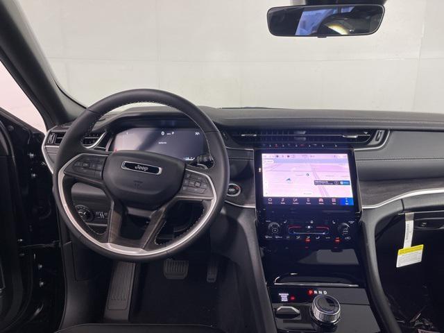 new 2025 Jeep Grand Cherokee car, priced at $48,495